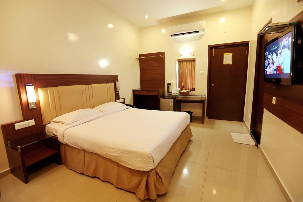 Hotel Swagath Grand Nagole Hyderabad Cameră foto