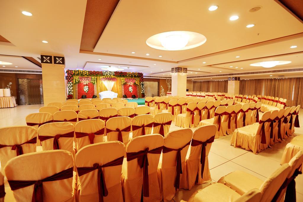 Hotel Swagath Grand Nagole Hyderabad Exterior foto